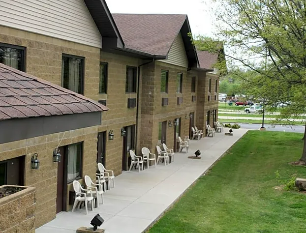 Baymont Inn and Suites by Wyndham Farmington, MO hotel detail image 4