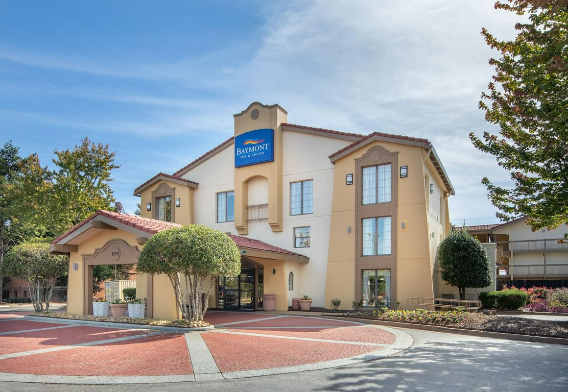 Budget Inn & Suite Atlanta Marietta Stadium hotel hero