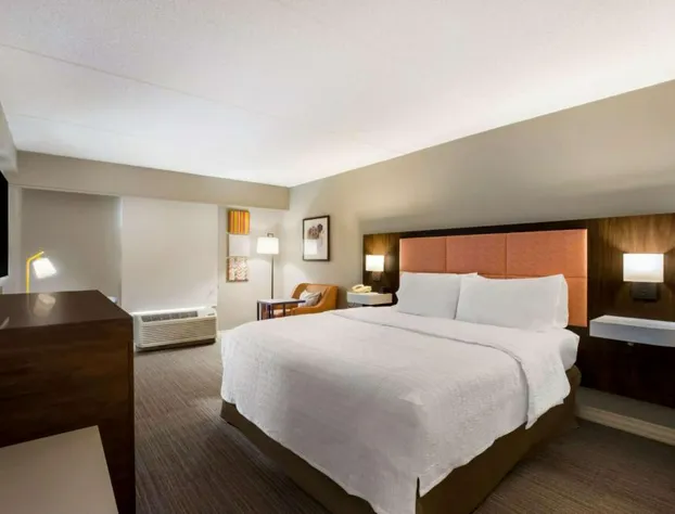 Hampton Inn by Hilton Philadelphia / Willow Grove hotel detail image 4