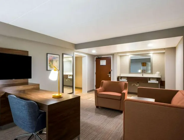Hampton Inn by Hilton Philadelphia / Willow Grove hotel detail image 3