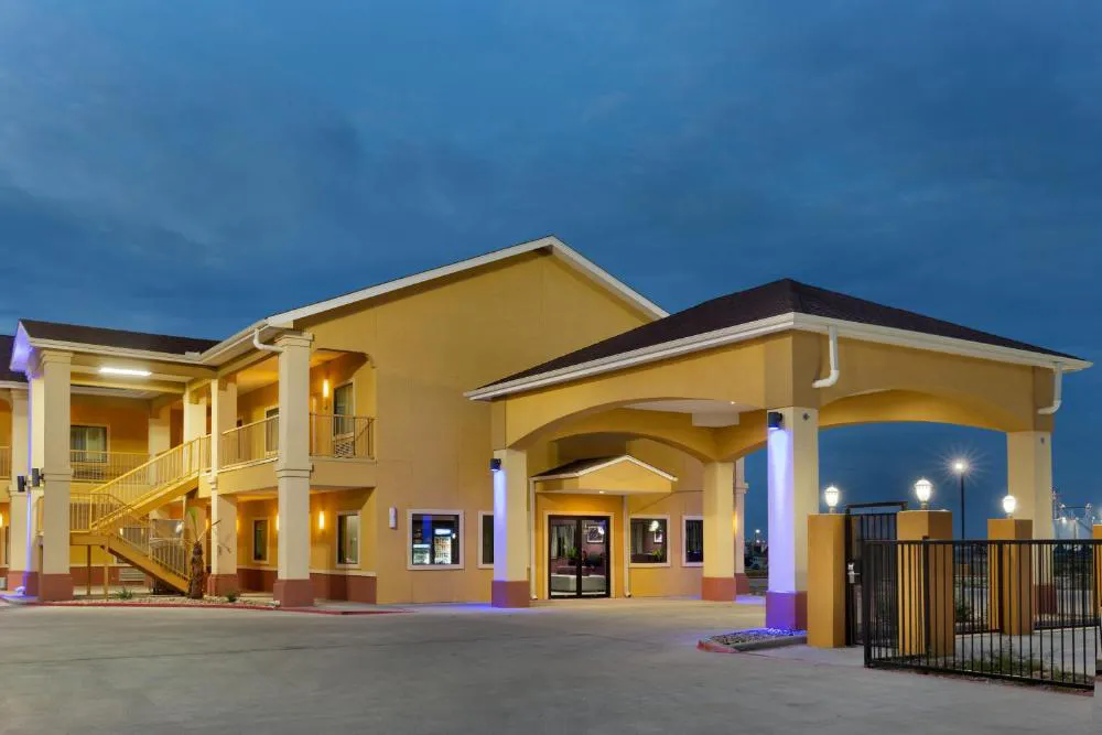 Days Inn by Wyndham Odessa hotel hero