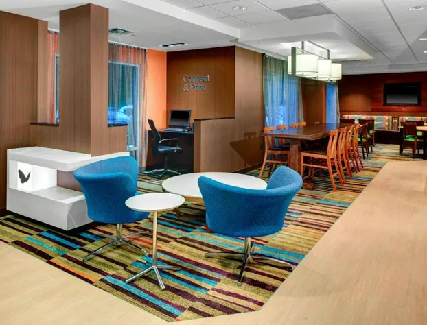 Fairfield Inn & Suites by Marriott Atlanta Alpharetta hotel detail image 2