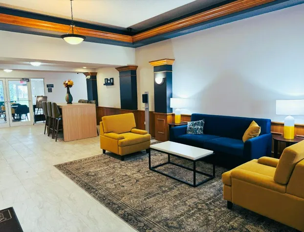 Comfort Inn & Suites Sheboygan I-43 hotel detail image 4