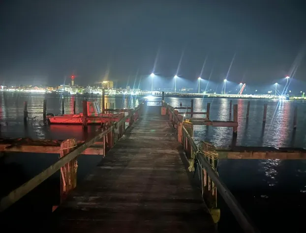 Thames Inn & Marina hotel detail image 3