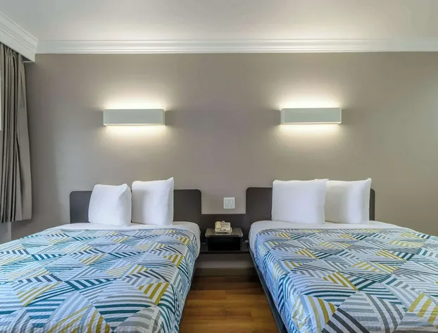 Motel 6 San Jose, CA - Convention Center hotel detail image 3