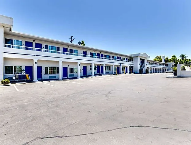 Motel 6 San Jose, CA - Convention Center hotel detail image 2