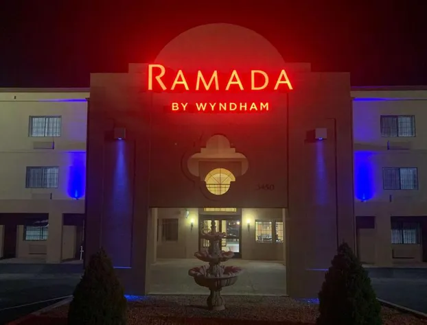 Ramada by Wyndham Santa Fe hotel detail image 1