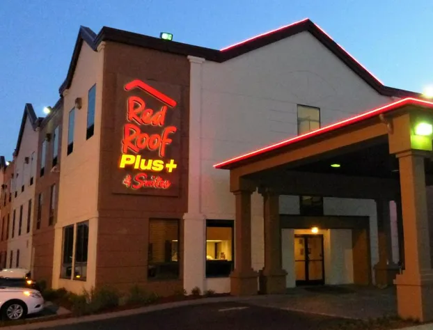 Red Roof Inn PLUS+ & Suites Chattanooga - Downtown hotel detail image 1