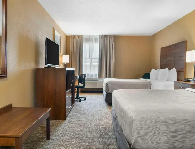 Quality Inn & Suites hotel detail image 3