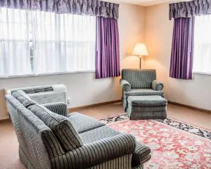 Quality Inn & Suites Manistique hotel detail image 1