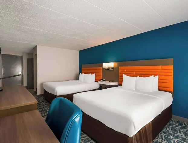 Comfort Inn Falls Church - Tysons Corner hotel detail image 3