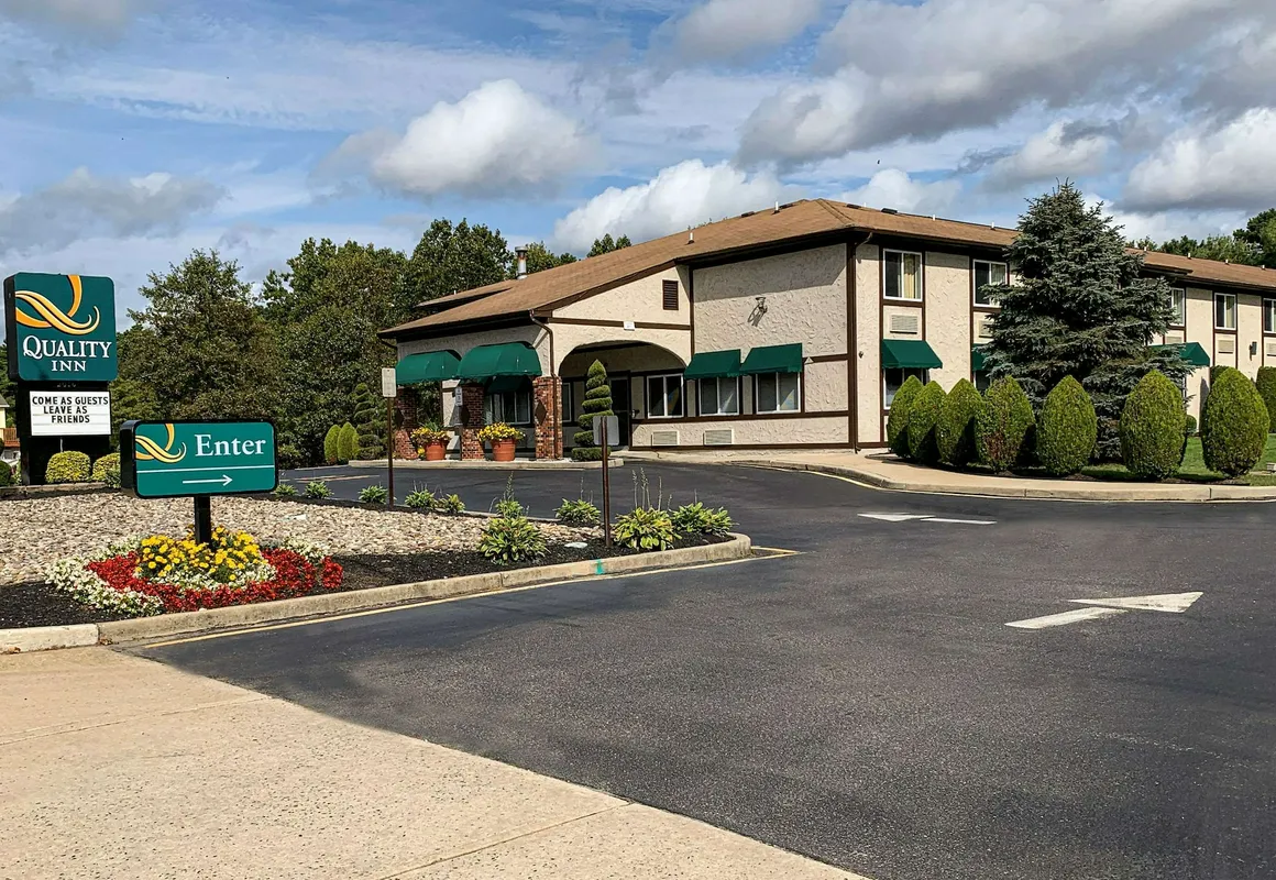 Quality Inn near Toms River Corporate Park hotel hero