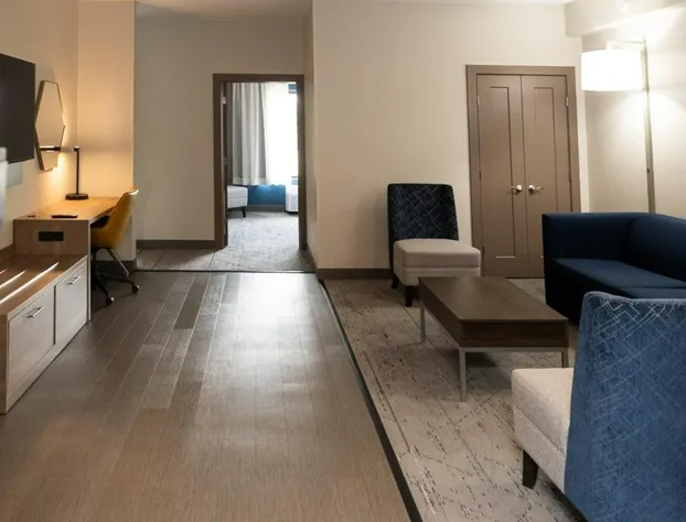 Holiday Inn Express Hotel & Suites Mt. Holly by IHG hotel detail image 2