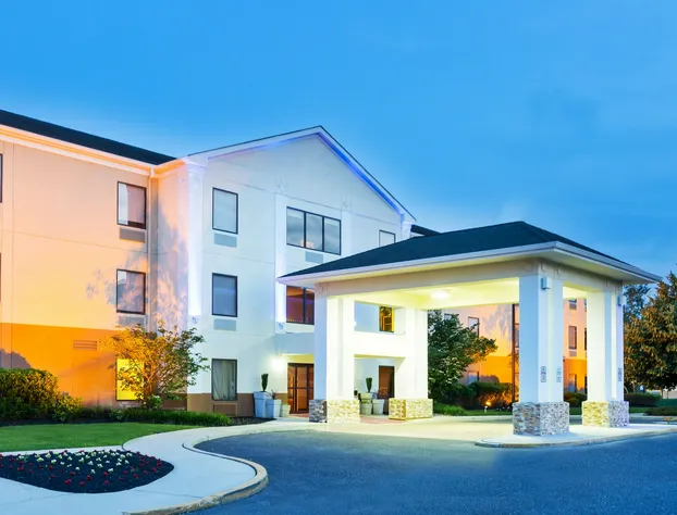 Holiday Inn Express Hotel & Suites Mt. Holly by IHG hotel detail image 2