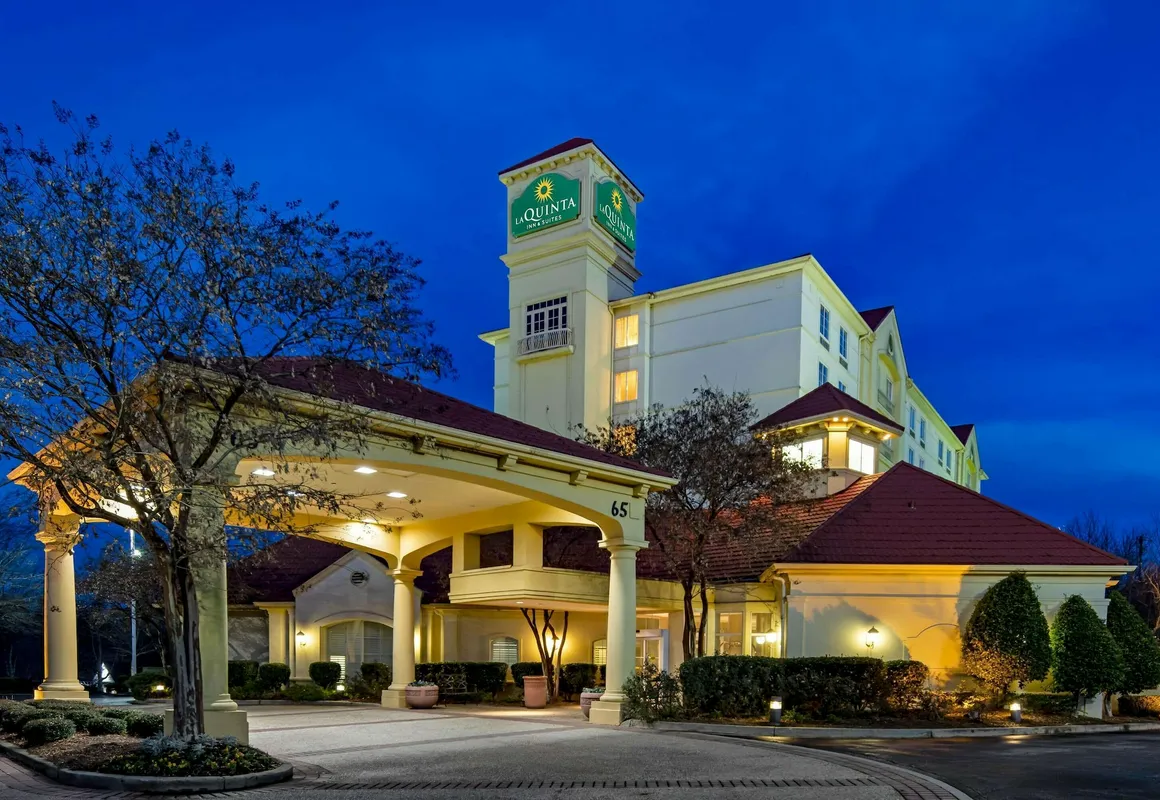 La Quinta Inn & Suites by Wyndham Greenville Haywood hotel hero