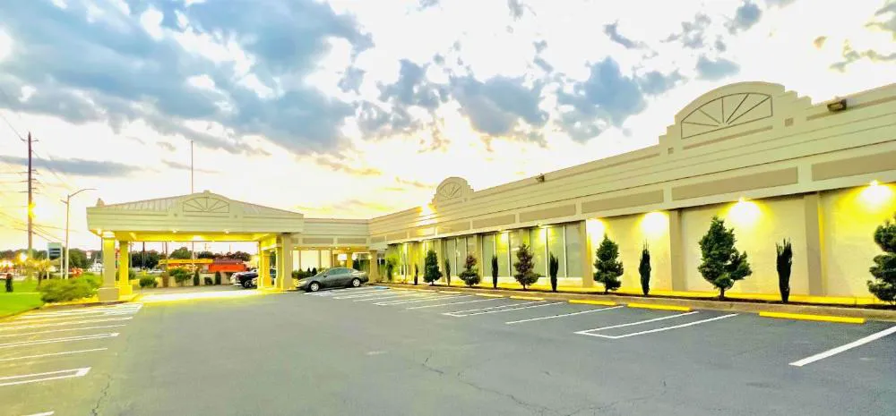 Quality Inn & Suites McDonough South I-75 hotel hero