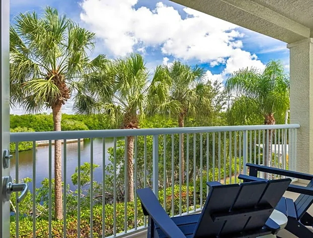 DoubleTree Suites by Hilton Naples hotel detail image 3