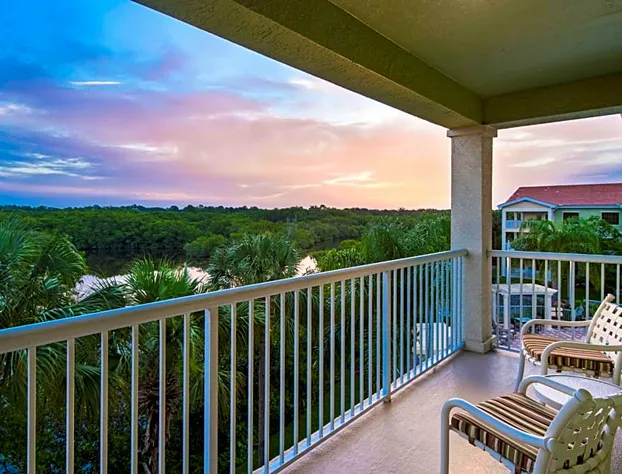 DoubleTree Suites by Hilton Naples hotel detail image 4