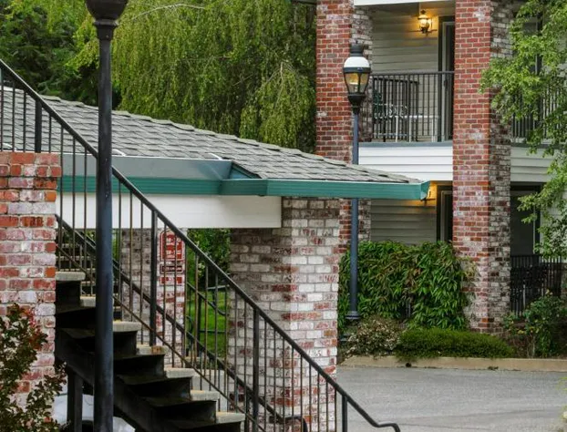 Grass Valley Courtyard Suites hotel detail image 2