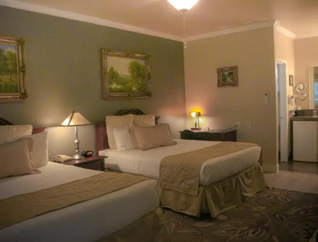 Grass Valley Courtyard Suites hotel detail image 3