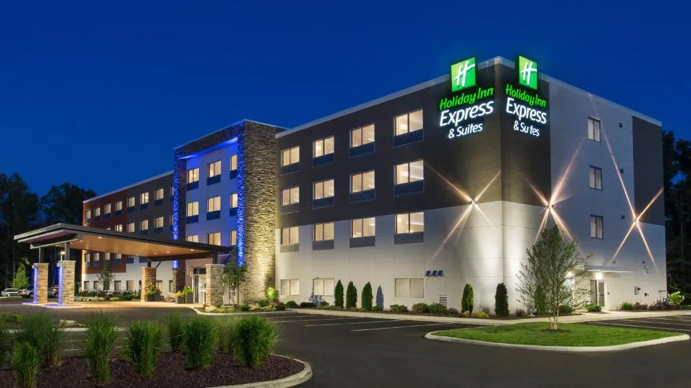 Holiday Inn Express & Suites Medina by IHG hotel hero