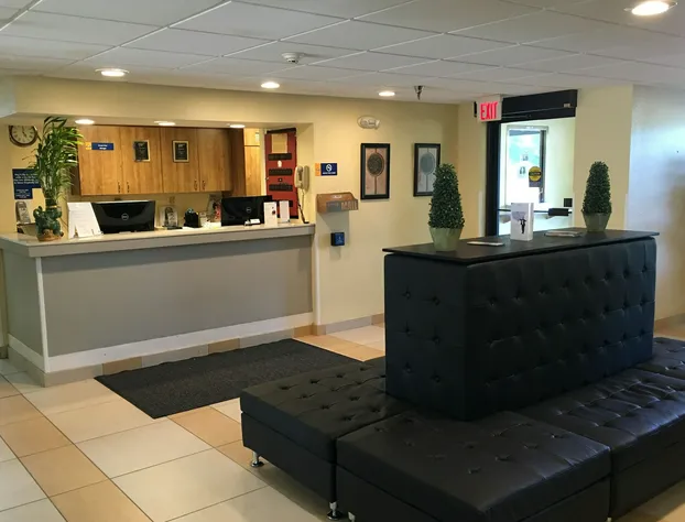 Days Inn by Wyndham Leominster/Fitchburg Area hotel detail image 3