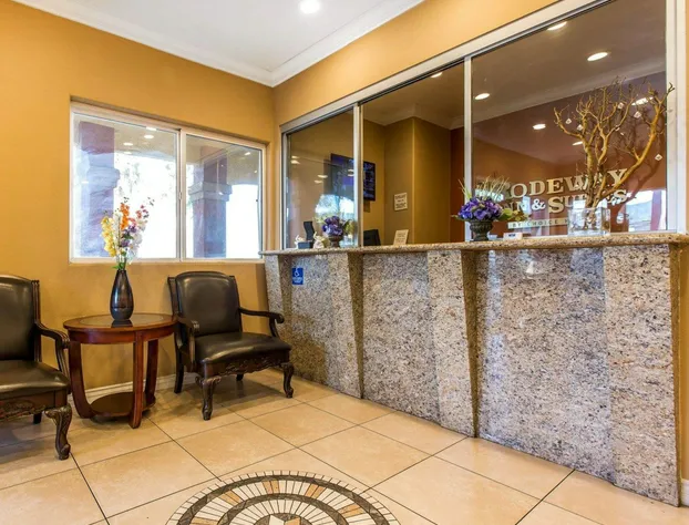 Rodeway Inn & Suites Corona hotel detail image 4