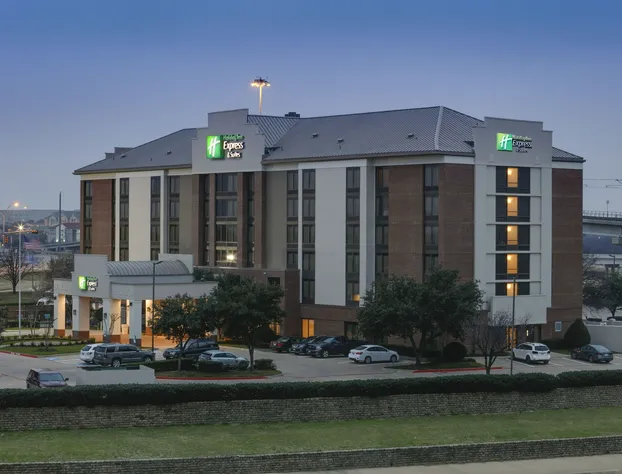 Holiday Inn Express & Suites Irving Conv Ctr - Las Colinas by IHG hotel detail image 1