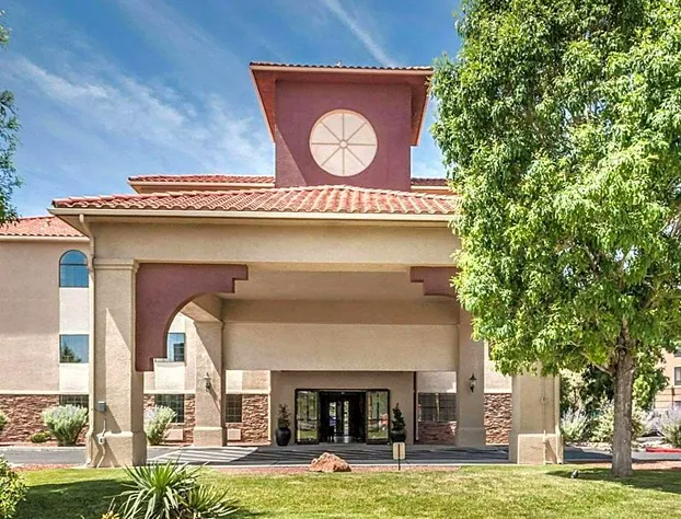 Quality Inn & Suites Albuquerque West hotel detail image 2