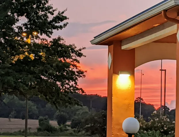 Quality Inn & Suites Decatur - Priceville I-65 hotel detail image 2