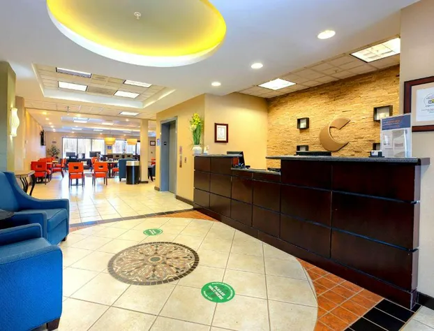 Comfort Inn Near Quantico Main Gate North hotel detail image 1