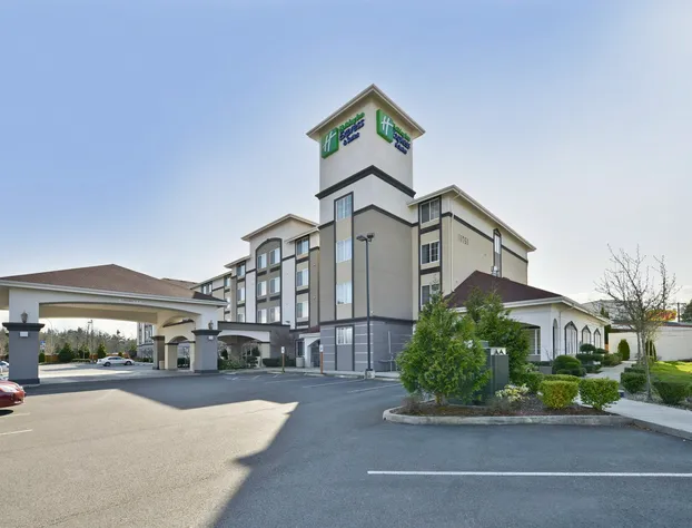 Holiday Inn Express & Suites Tacoma South - Lakewood by IHG hotel detail image 2