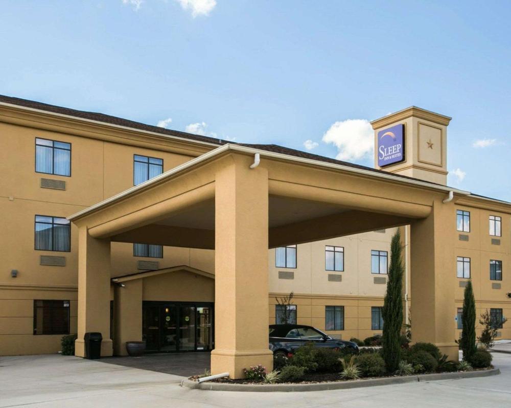 Sleep Inn & Suites Highway 290/NW Freeway hotel hero