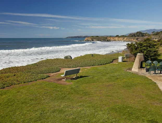 Sands by The Sea hotel detail image 2