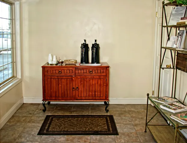 Sands by The Sea hotel detail image 3