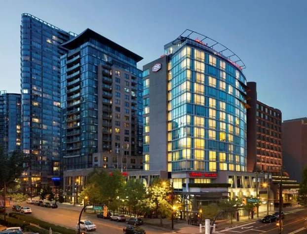 Hampton Inn and Suites by Hilton, Downtown Vancouver hotel detail image 1