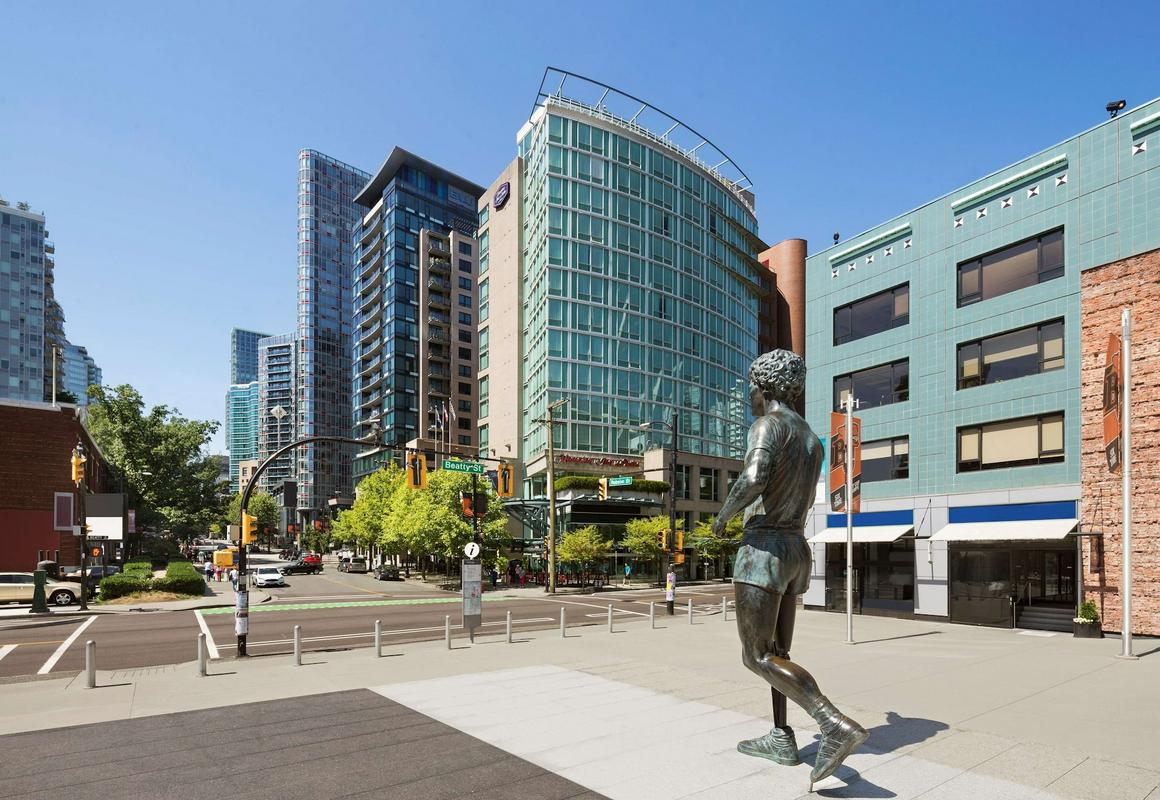 Hampton Inn and Suites by Hilton, Downtown Vancouver hotel hero