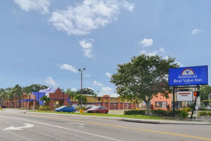 Americas Best Value Inn Sarasota Downtown hotel hero