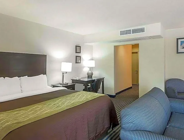 Quality Inn Tulsa - Downtown West hotel detail image 2