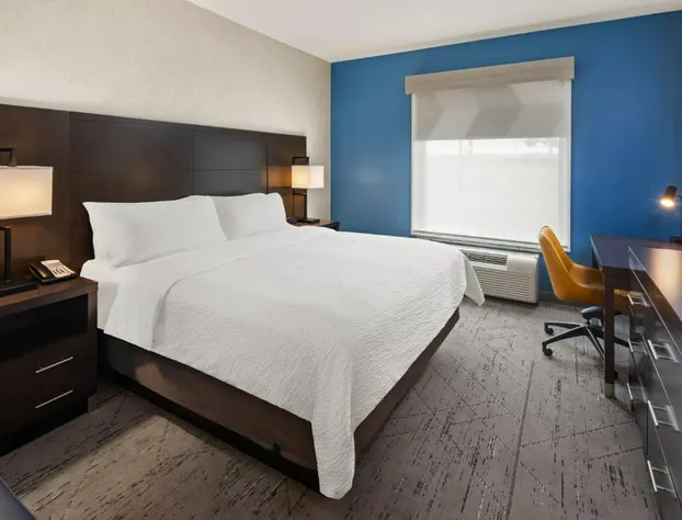 Holiday Inn Express Moline - Quad Cities Area by IHG hotel detail image 1