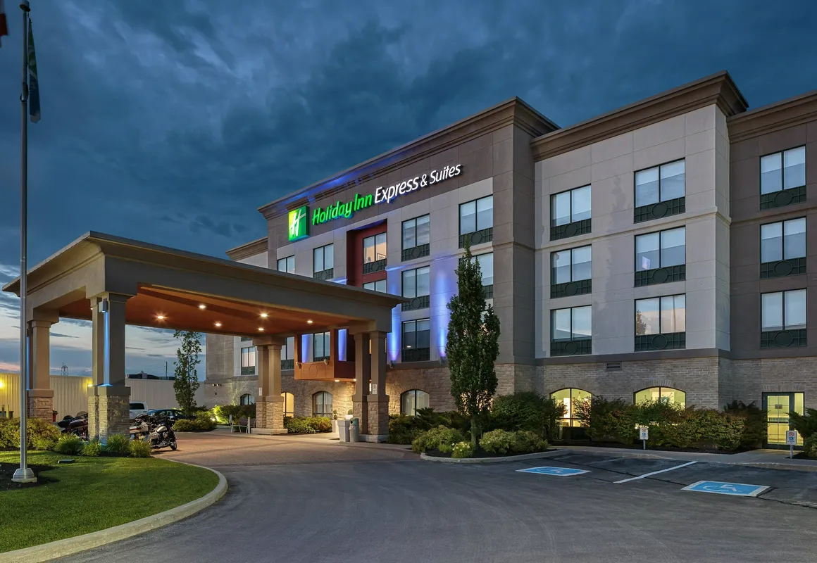 Holiday Inn Express & Suites Belleville by IHG hotel hero