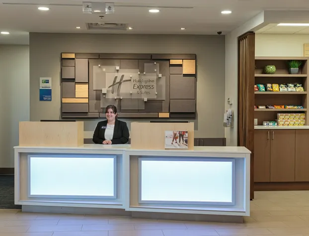 Holiday Inn Express & Suites Belleville by IHG hotel detail image 3