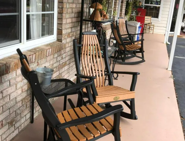 The Cardinal Inn hotel detail image 1