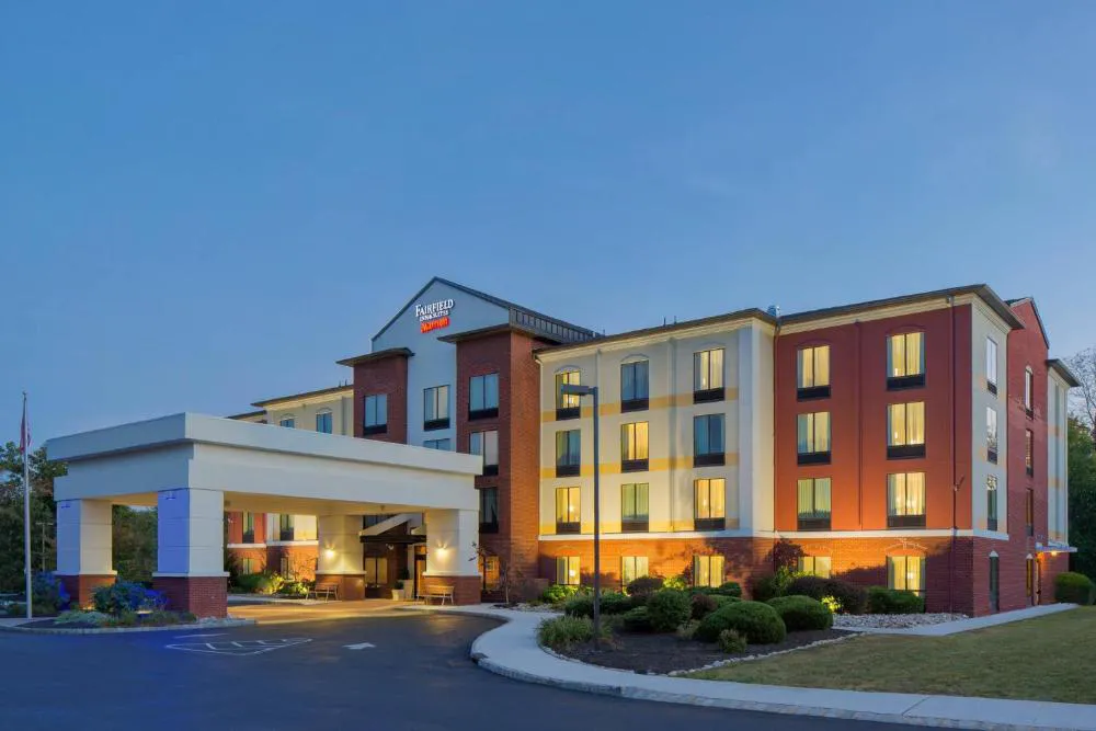 Fairfield Inn & Suites Bridgewater Branchburg/Somerville hotel hero