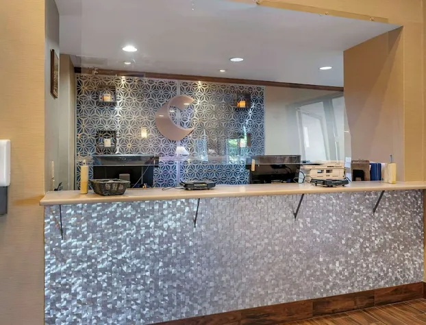 Comfort Inn Romeoville - Bolingbrook hotel detail image 1