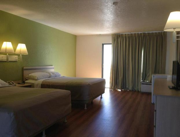 Motel 6 Hemet hotel detail image 2