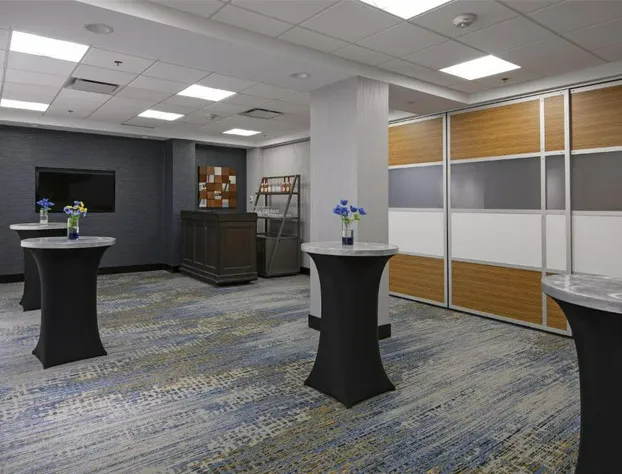 DoubleTree by Hilton Hotel West Edmonton hotel detail image 1