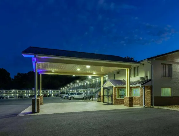 Days Inn by Wyndham Charles Town/Harpers Ferry hotel detail image 2