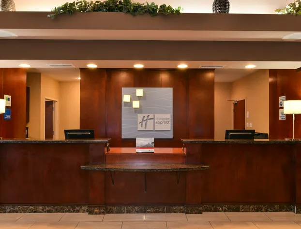 Holiday Inn Express Hotel & Suites Edmonton North by IHG hotel detail image 3