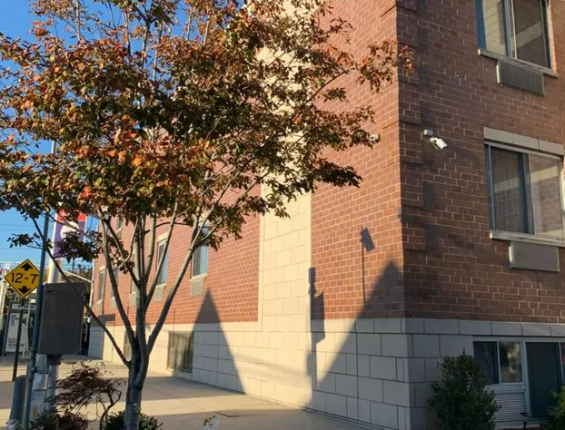 Cresthaven Inn JFK hotel detail image 2